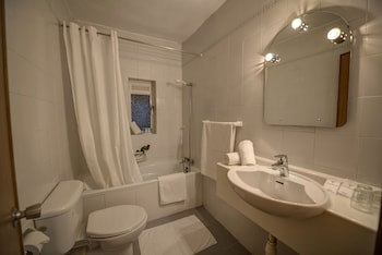 Sliema Chalet Hotel