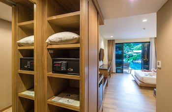 Ananta Burin Resort