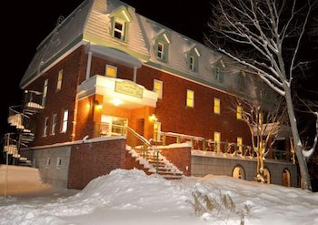 Niseko Freedom Inn