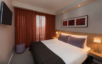 Adina Apartment Hotel Frankfurt Neue Oper galeri fotoğrafı