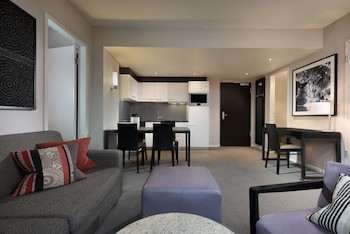Adina Apartment Hotel Frankfurt Neue Oper galeri fotoğrafı