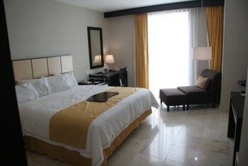 Holiday Inn Express Ciudad Del Carmen, An Ihg Hotel
