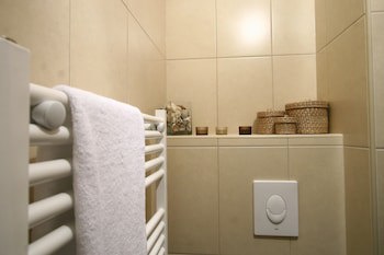Central Hotel 21