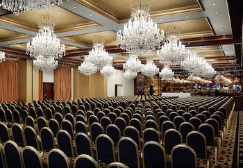 Grand Serai Congress & Spa