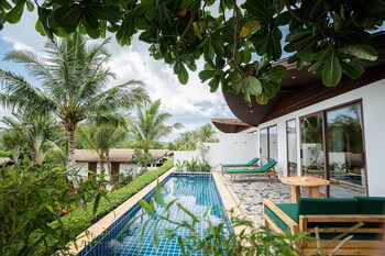 Barcelo Coconut Island Phuket