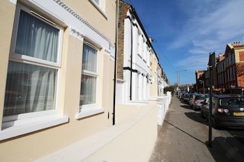 Flexistay Aparthotel Tooting