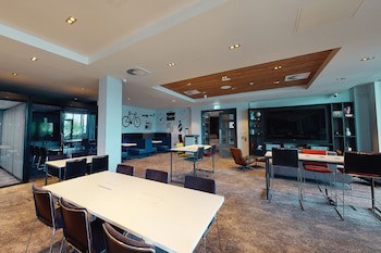 Village Hotel Farnborough