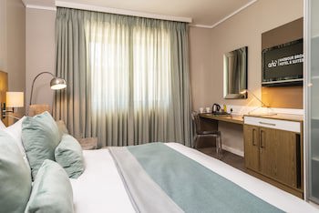 Aha Harbour Bridge Hotel & Suites