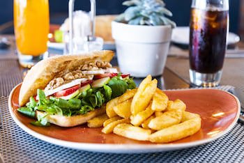 Aha Harbour Bridge Hotel & Suites