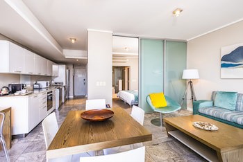 Aha Harbour Bridge Hotel & Suites