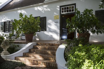Akademie Street Boutique Hotel