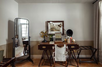 Akademie Street Boutique Hotel