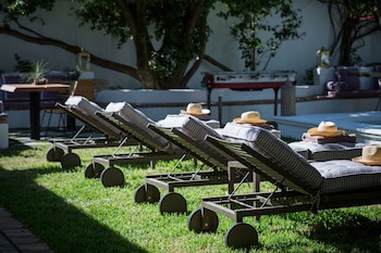Akademie Street Boutique Hotel