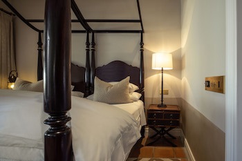 Akademie Street Boutique Hotel