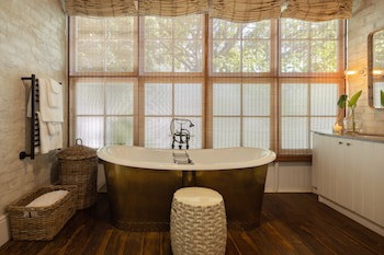 Akademie Street Boutique Hotel