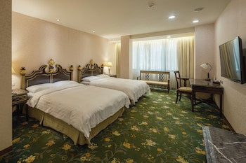 Grand Pleasure Spring Hotel