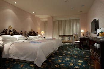 Grand Pleasure Spring Hotel