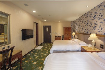 Grand Pleasure Spring Hotel