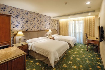 Grand Pleasure Spring Hotel
