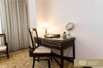 Grand Pleasure Spring Hotel