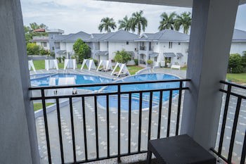 Baywatch Beachside Resort - Colva, Goa