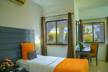 Baywatch Beachside Resort - Colva, Goa