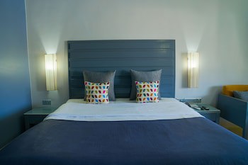 Baywatch Beachside Resort - Colva, Goa