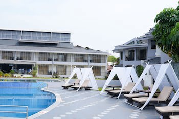 Baywatch Beachside Resort - Colva, Goa