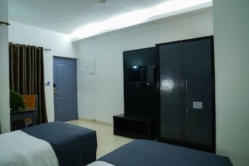 Baywatch Beachside Resort - Colva, Goa