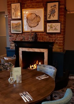 Feathers Hotel By Greene King Inns