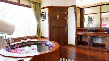 Katiliya Mountain Resort & Spa