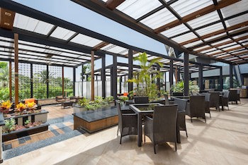 Radisson Blu Hotel & Convention Center, Alexandria