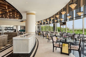 Radisson Blu Hotel & Convention Center, Alexandria