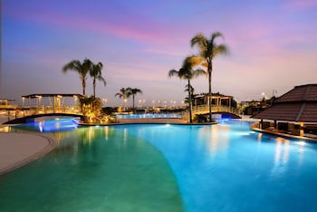 Radisson Blu Hotel & Convention Center, Alexandria