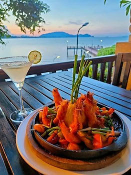 Racha Kiri Resort And Spa Khanom
