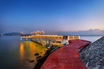 Racha Kiri Resort And Spa Khanom