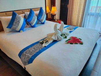 Racha Kiri Resort And Spa Khanom