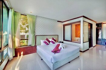 Racha Kiri Resort And Spa Khanom