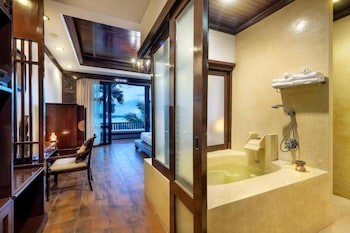 Racha Kiri Resort And Spa Khanom