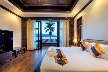Racha Kiri Resort And Spa Khanom