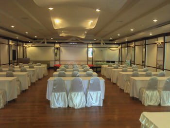 Racha Kiri Resort And Spa Khanom