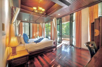 Racha Kiri Resort And Spa Khanom