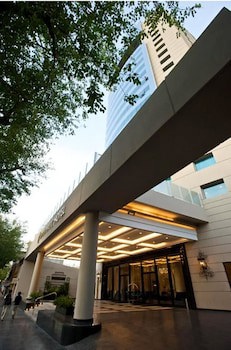 Diplomatic Hotel