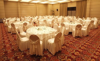 Diplomatic Hotel
