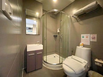 Arawana Express Phromphong