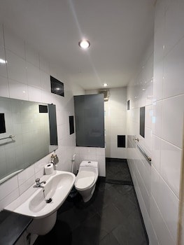 Aquarius Guesthouse & Sauna Adults Only