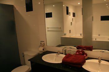 Aquarius Guesthouse & Sauna Adults Only