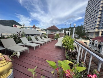 Aquarius Guesthouse & Sauna Adults Only