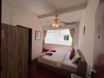 Aquarius Guesthouse & Sauna Adults Only