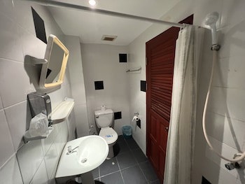 Aquarius Guesthouse & Sauna Adults Only